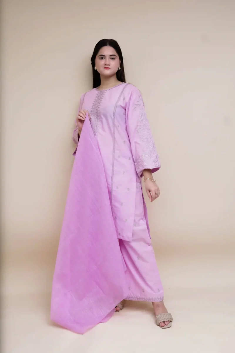 Embroidered 3pc suit - EM3PCLL01 - Image 12