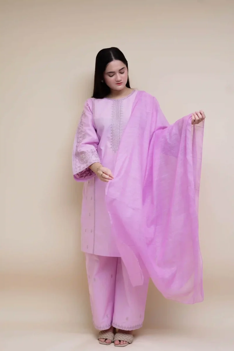 Embroidered 3pc suit - EM3PCLL01 - Image 4
