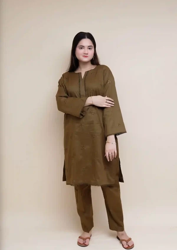 Embroidered 2PC – EM2PCBR01