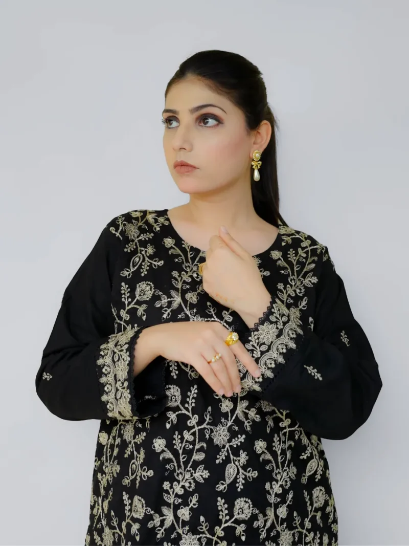 Luxury Pret 3 Piece Suit - EM3PC5CBL01 - Image 2