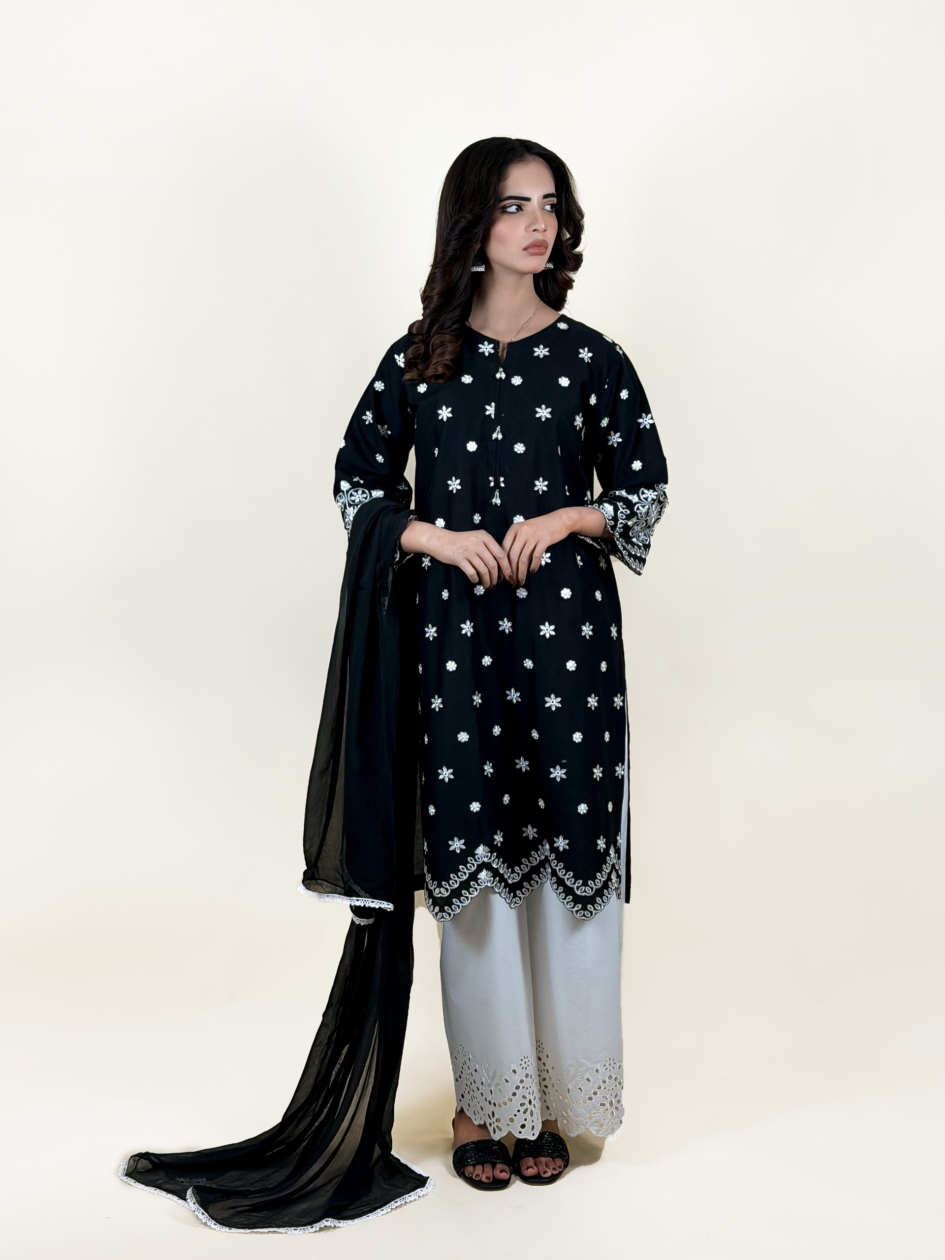 3pc Exclusive Pret - 44453 - Image 3