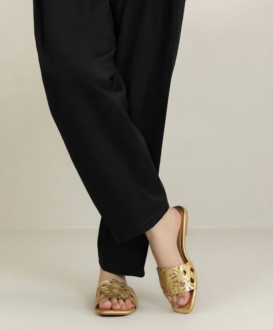 Basic Black Shalwar - Image 2