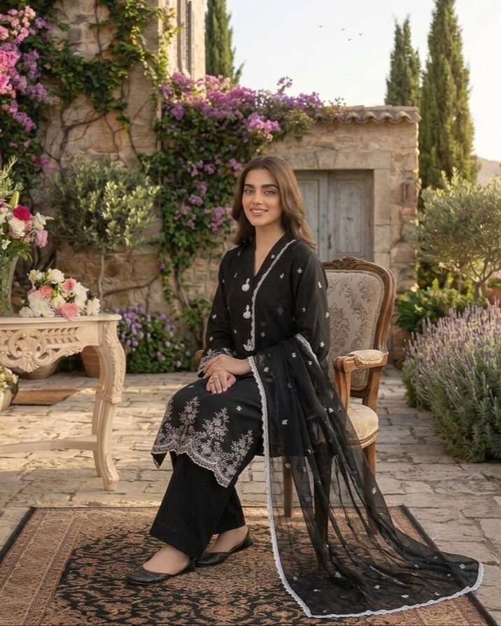 Embroidered 3pc dress - 6258 - Image 3