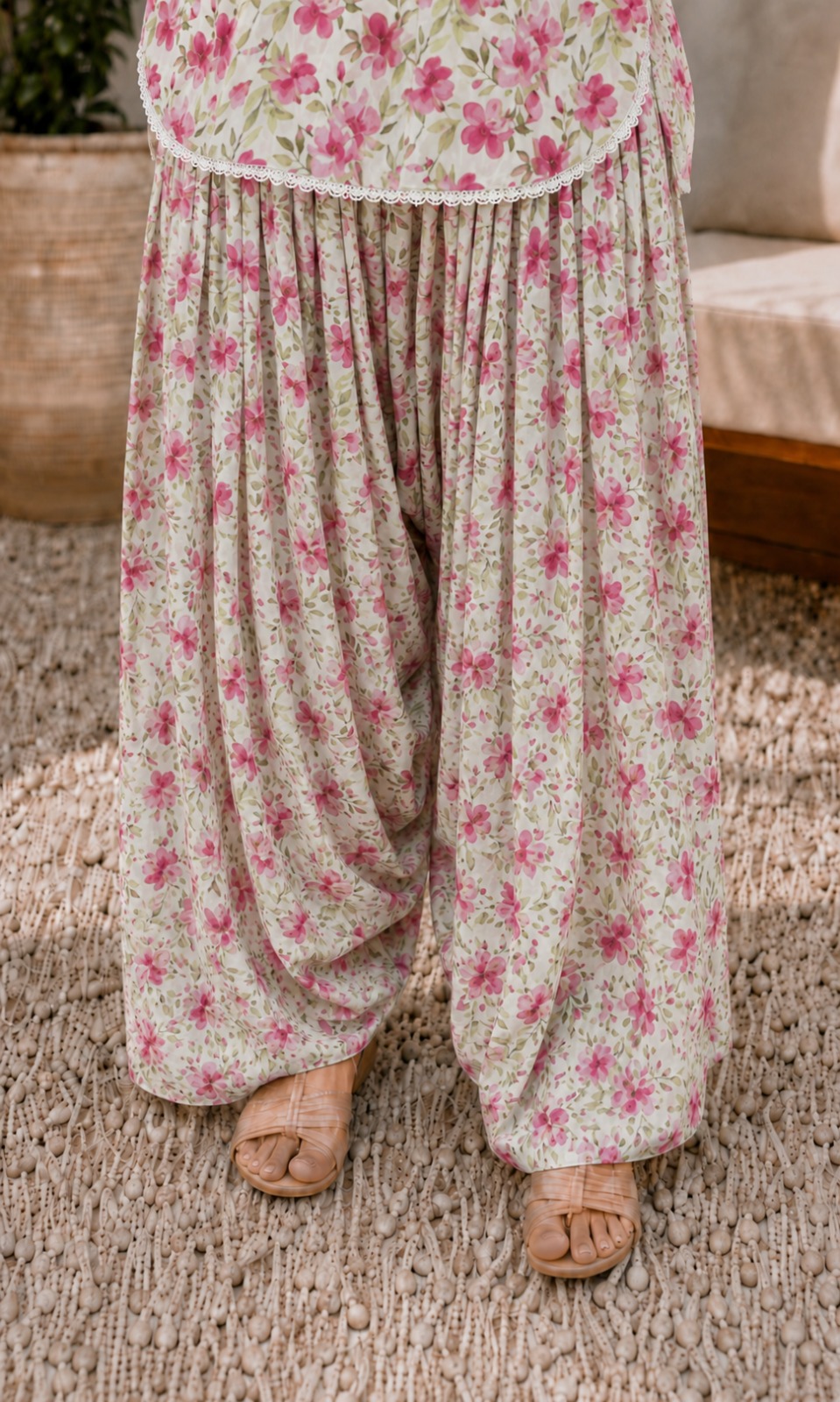 2pc Summer Co-Ord Set With Farshi Shalwar- 2014 - Image 4